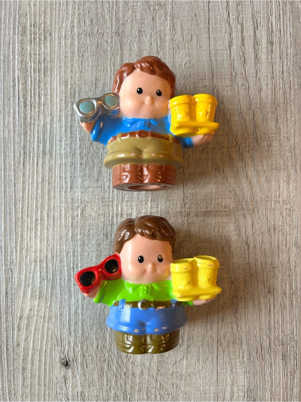 0106. Fisher-Price “Dad” Figure • 2 Items • 2008